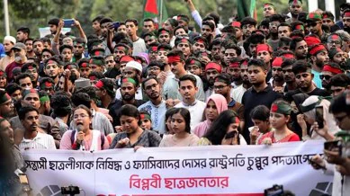Protesters in Bangladesh Demand President’s Removal