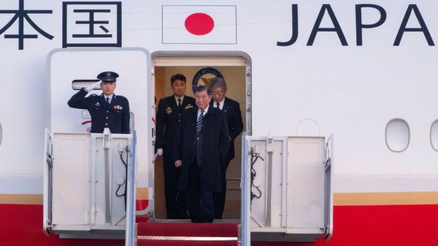 Japan’s Ishiba Heads to Washington for Talks with Trump